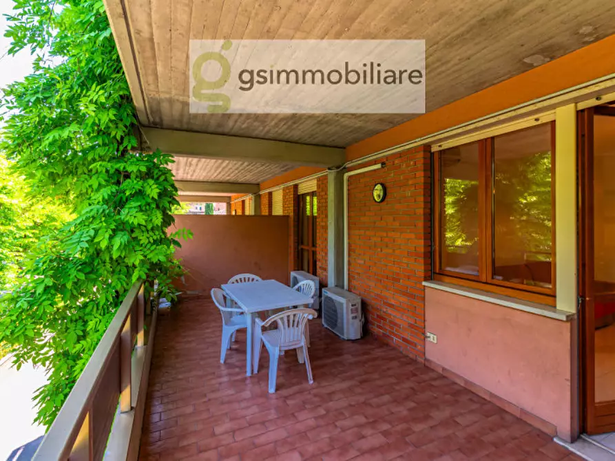 Immagine 29 di Palazzo in vendita  in VIALE ANDREIS 95 a Desenzano Del Garda