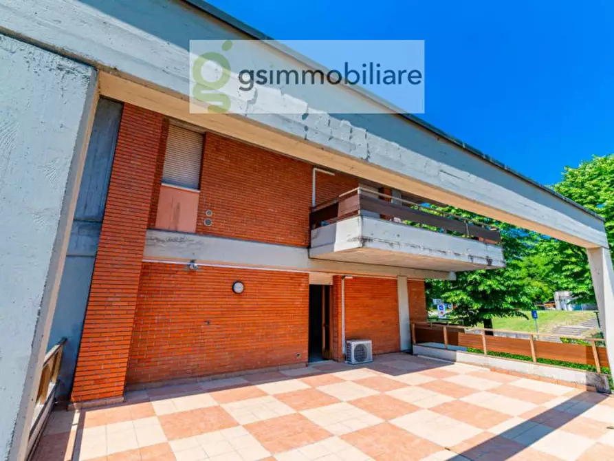 Immagine 46 di Palazzo in vendita  in VIALE ANDREIS 95 a Desenzano Del Garda