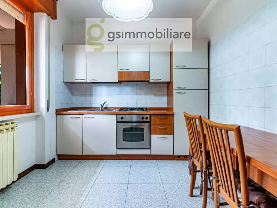 Immagine 48 di Palazzo in vendita  in VIALE ANDREIS 95 a Desenzano Del Garda