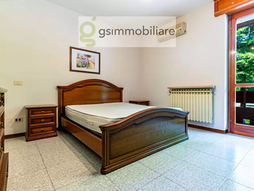 Immagine 49 di Palazzo in vendita  in VIALE ANDREIS 95 a Desenzano Del Garda