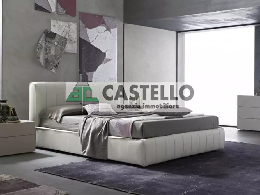 Immagine 1 di Palazzo in vendita  in Strada del Santo a Cadoneghe