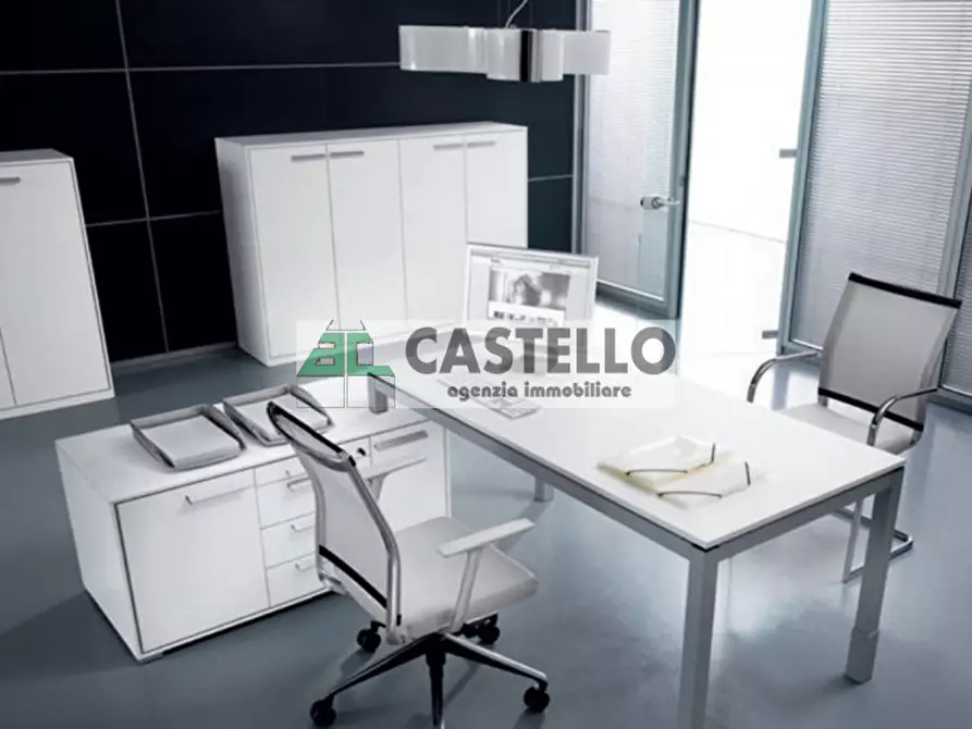 Immagine 18 di Palazzo in vendita  in Strada del Santo a Cadoneghe