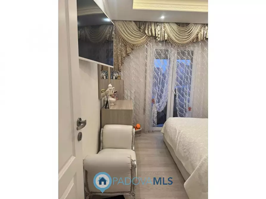 Immagine 3 di Appartamento in vendita  in via T. Vecellio a Padova