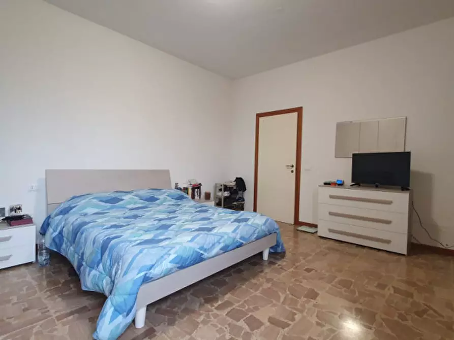Immagine 15 di Palazzo in vendita  in via oberdan 23 a Finale Emilia
