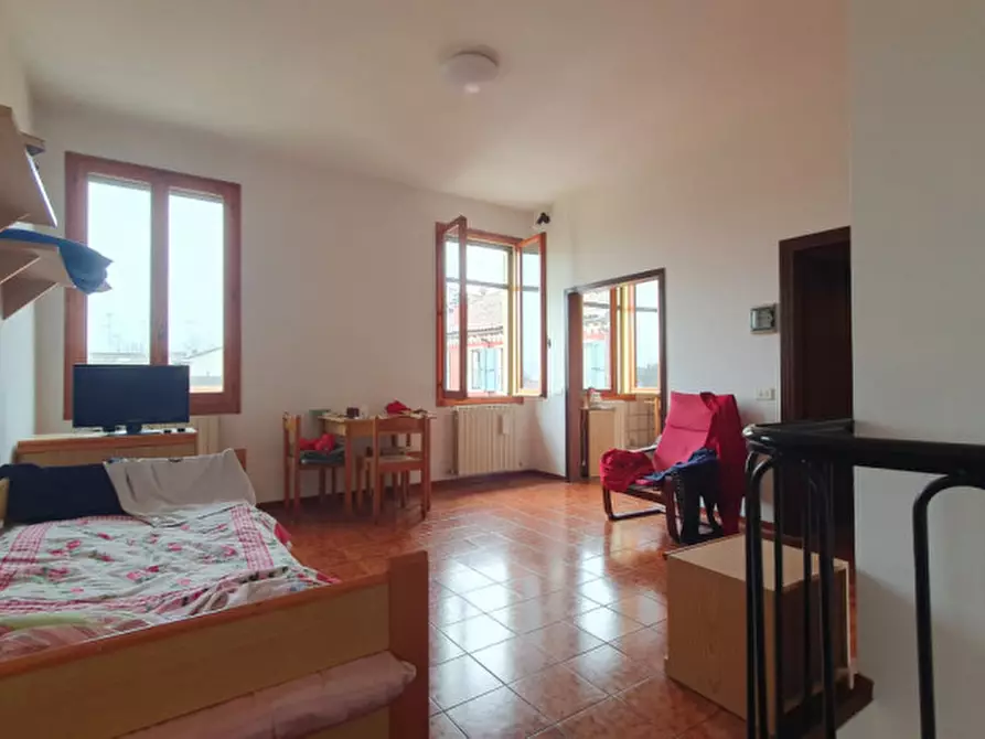 Immagine 50 di Palazzo in vendita  in via oberdan 23 a Finale Emilia