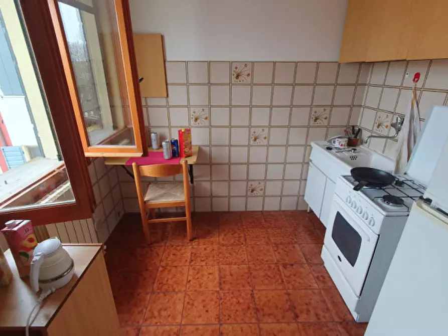 Immagine 52 di Palazzo in vendita  in via oberdan 23 a Finale Emilia