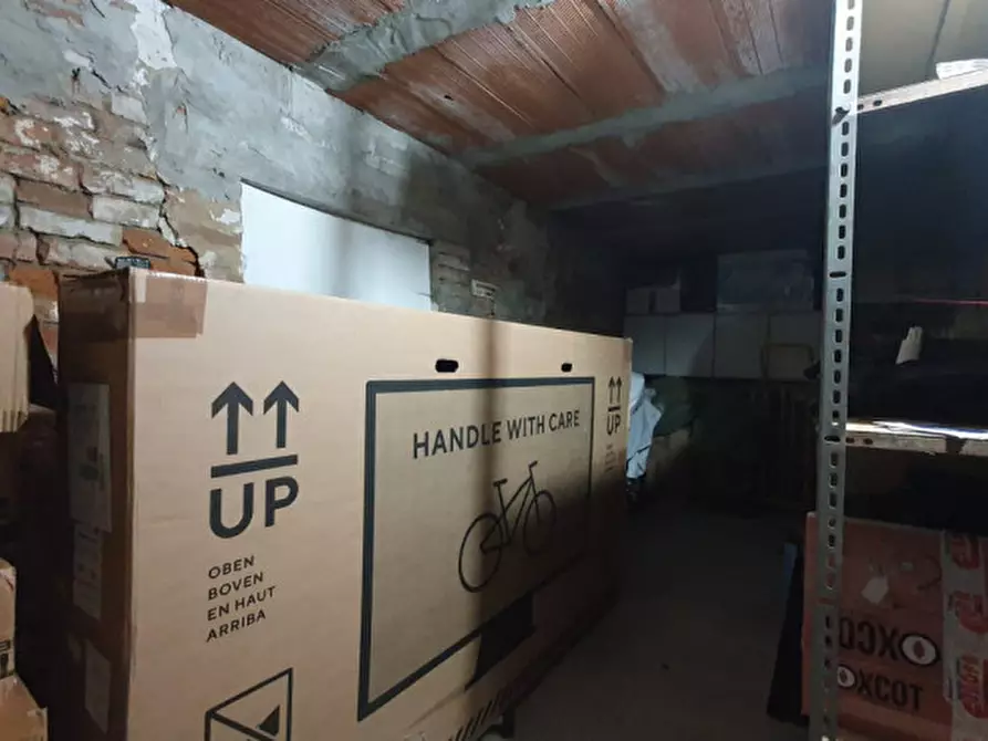 Immagine 54 di Palazzo in vendita  in via oberdan 23 a Finale Emilia