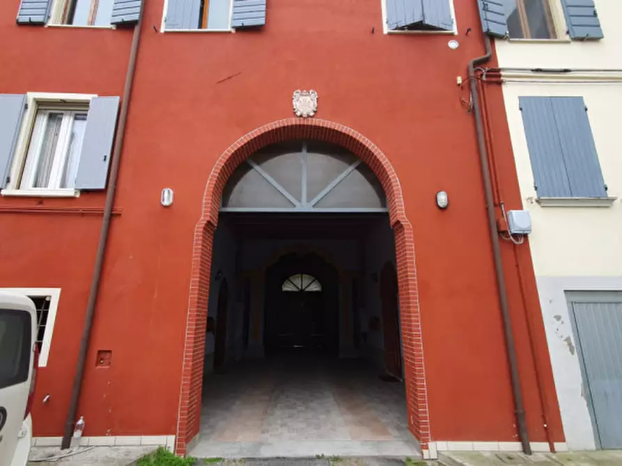 Immagine 59 di Palazzo in vendita  in via oberdan 23 a Finale Emilia