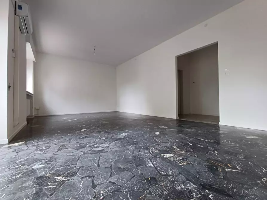 Immagine 1 di Appartamento in affitto  in Viale Alessandro Manzoni a Vicenza