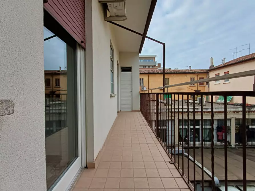 Immagine 16 di Appartamento in affitto  in Viale Alessandro Manzoni a Vicenza