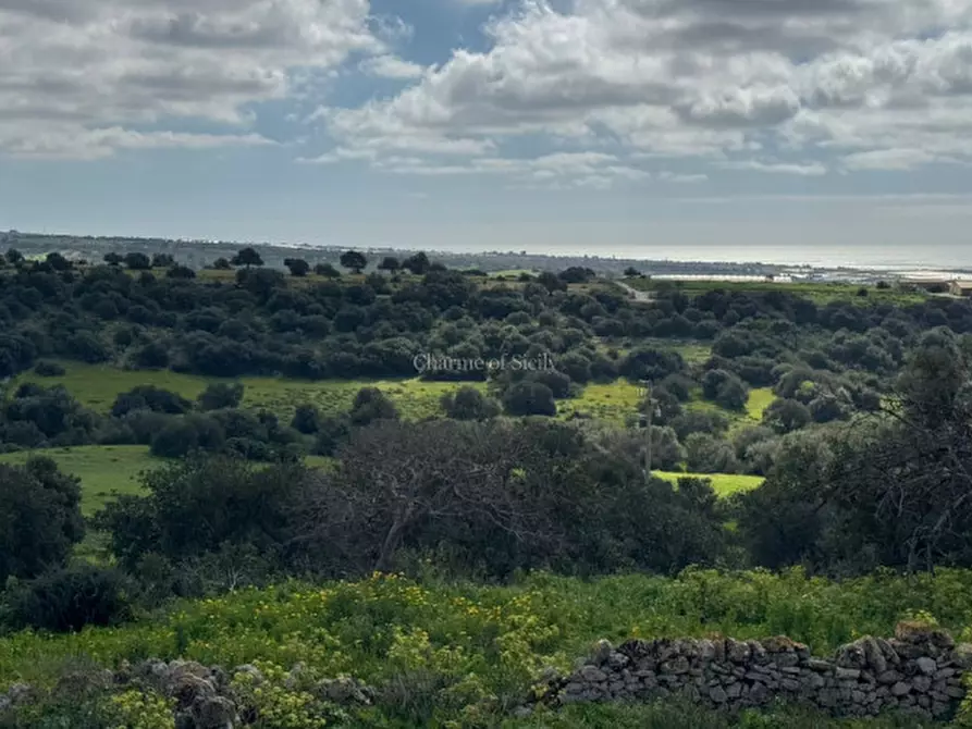 Immagine 5 di Terreno in vendita  in Strada regionale Ficazza-Palma a Ragusa