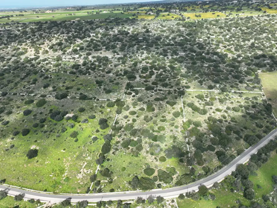 Immagine 17 di Terreno in vendita  in Strada regionale Ficazza-Palma a Ragusa