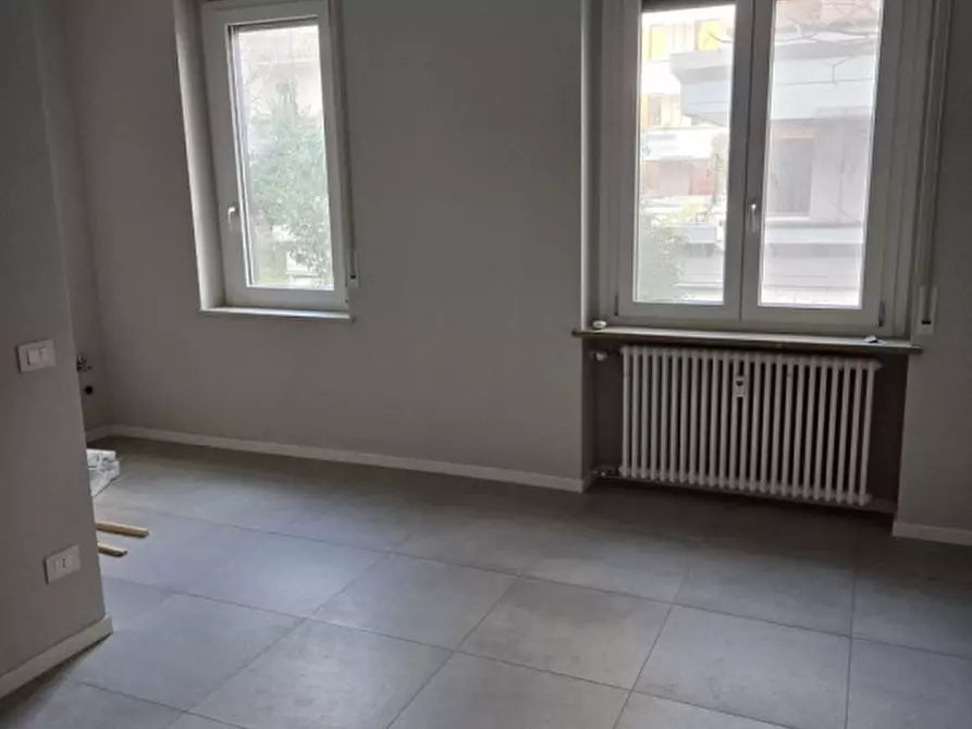 Immagine 9 di Appartamento in vendita  in Viale Duca Alessandro, 37 a Parma