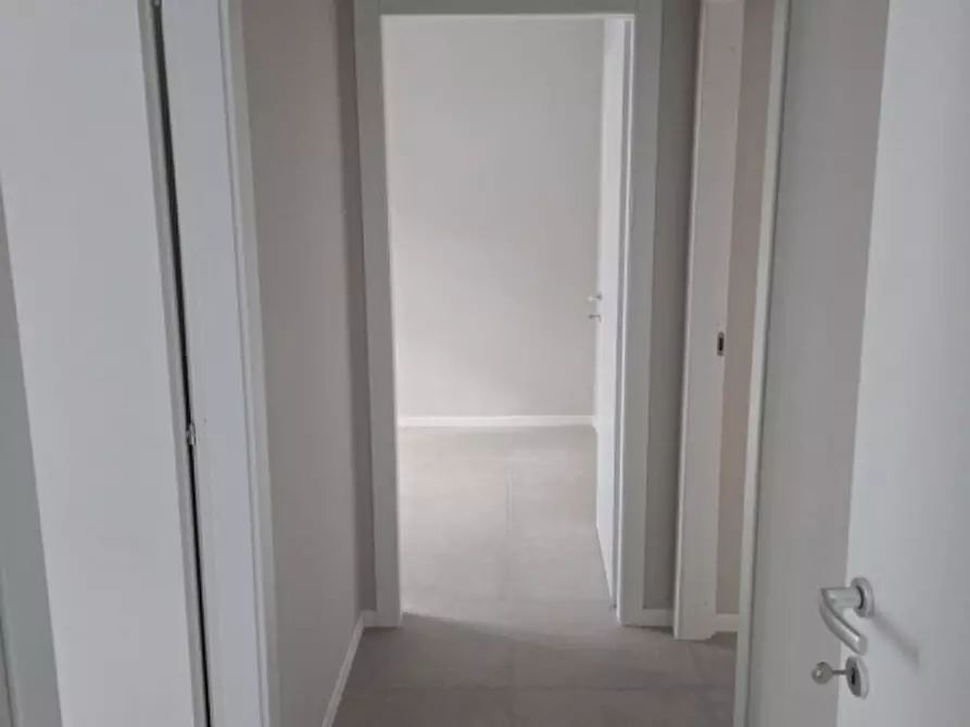 Immagine 21 di Appartamento in vendita  in Viale Duca Alessandro, 37 a Parma