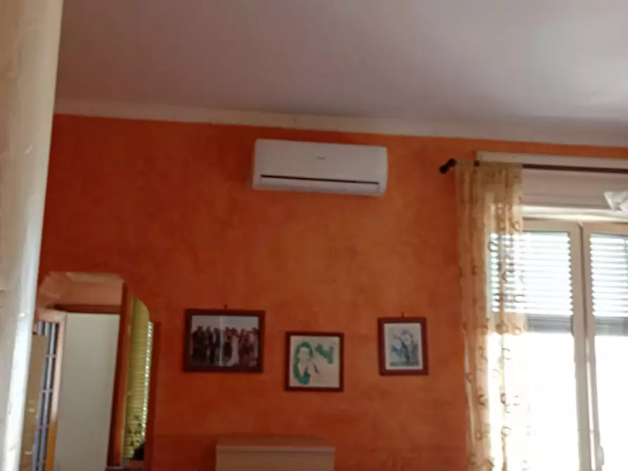 Immagine 1 di Appartamento in affitto  in Piazzetta Olivella 15 a Napoli