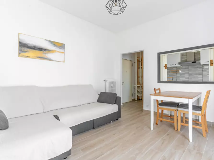 Immagine 8 di Appartamento in affitto  in via gerolamo avogadro 6 a Milano