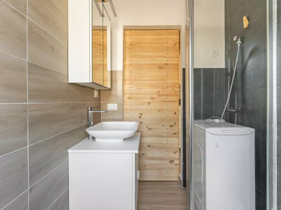 Immagine 27 di Appartamento in affitto  in via gerolamo avogadro 6 a Milano