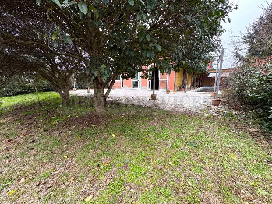 Immagine 14 di Villa in vendita  in via Roma n° 35 a Mortara