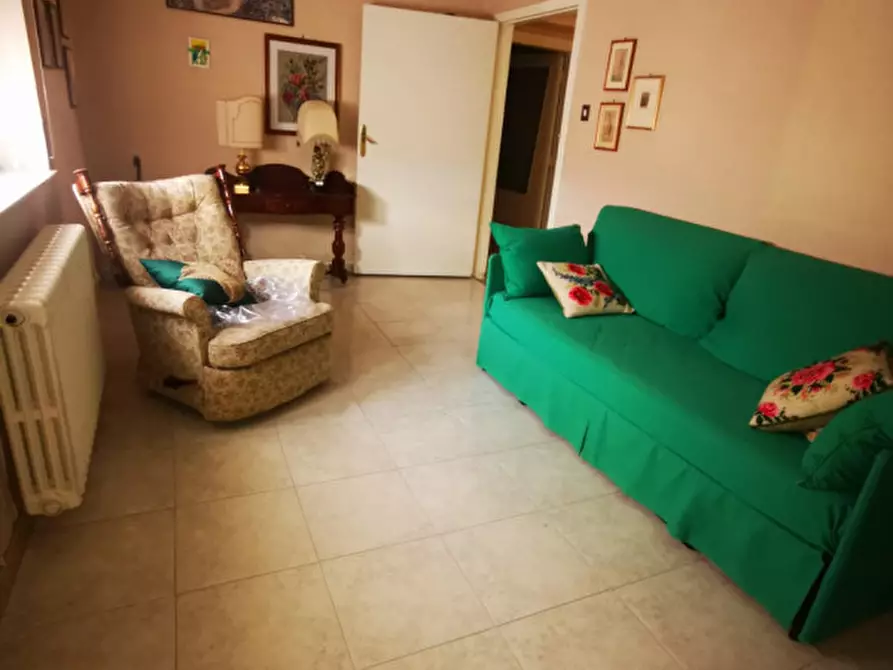 Immagine 10 di Casa indipendente in vendita  in Piazza Fratelli Bandiera a Catanzaro