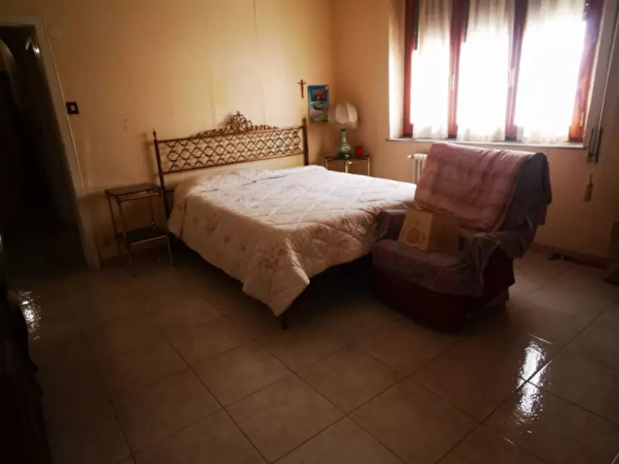 Immagine 13 di Casa indipendente in vendita  in Piazza Fratelli Bandiera a Catanzaro