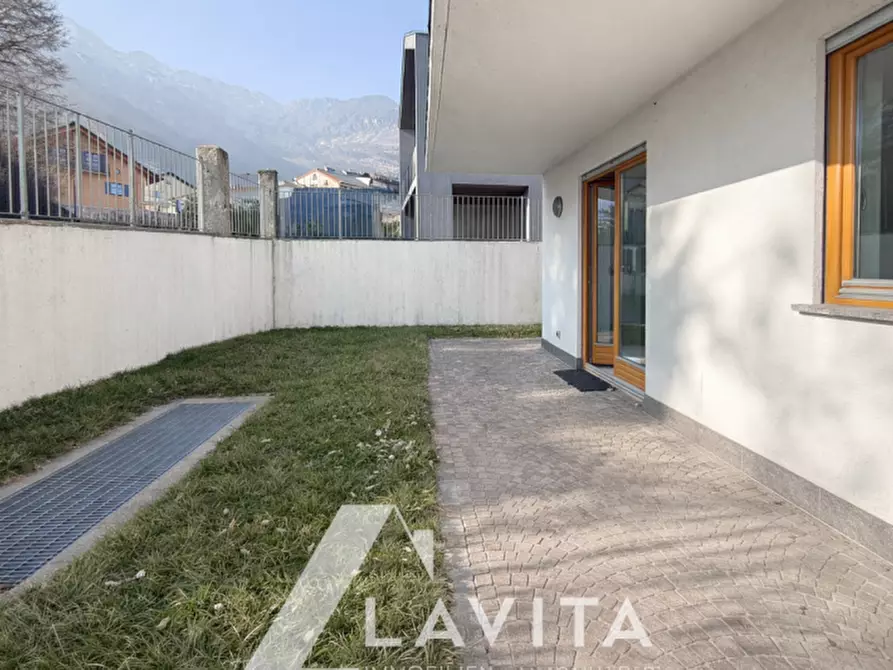 Immagine 1 di Appartamento in vendita  in In der Au a Termeno Sulla Strada Del Vino .Tramin An Der.