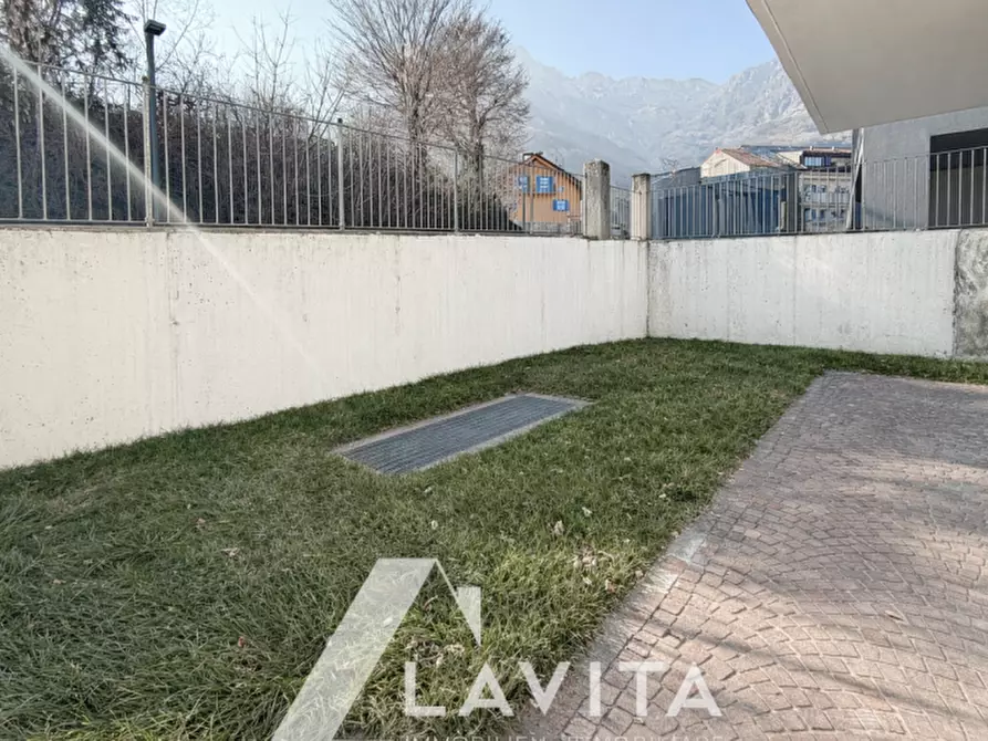 Immagine 2 di Appartamento in vendita  in In der Au a Termeno Sulla Strada Del Vino .Tramin An Der.