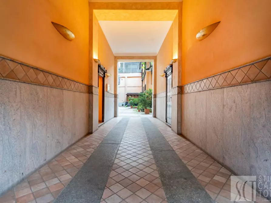 Immagine 20 di Appartamento in vendita  in via giacomo watt 4 a Milano