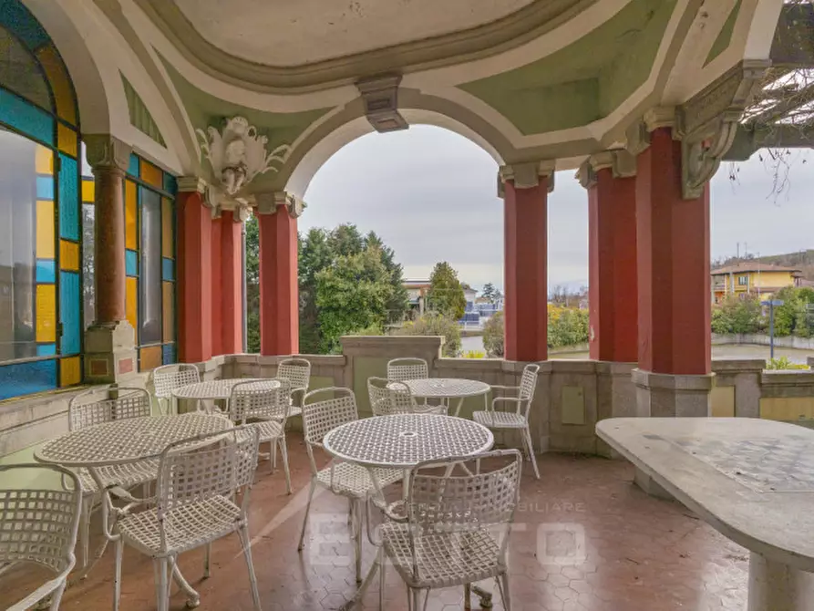 Immagine 3 di Hotel in vendita  in Corso Valsesia, 238 a Gattinara