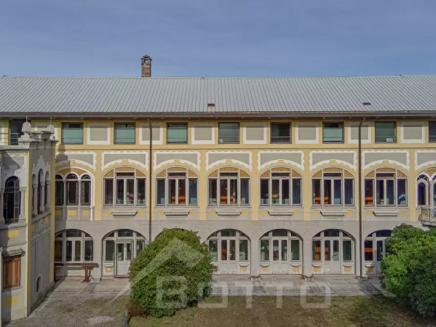 Immagine 4 di Hotel in vendita  in Corso Valsesia, 238 a Gattinara