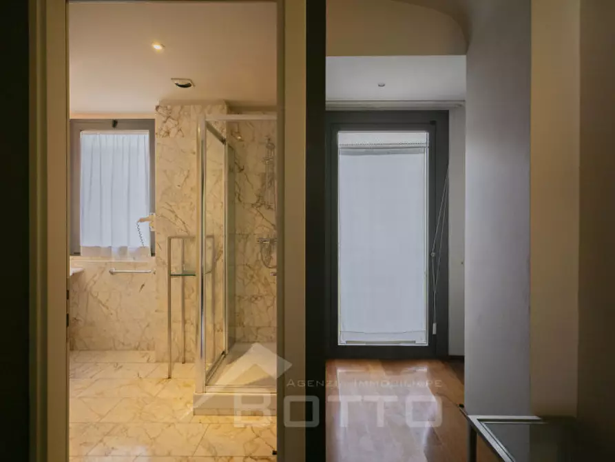 Immagine 28 di Hotel in vendita  in Corso Valsesia, 238 a Gattinara