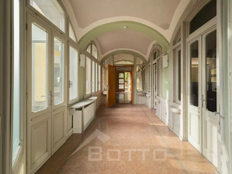 Immagine 33 di Hotel in vendita  in Corso Valsesia, 238 a Gattinara