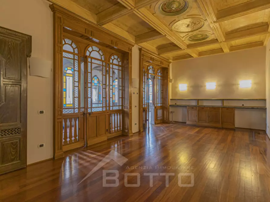 Immagine 55 di Hotel in vendita  in Corso Valsesia, 238 a Gattinara