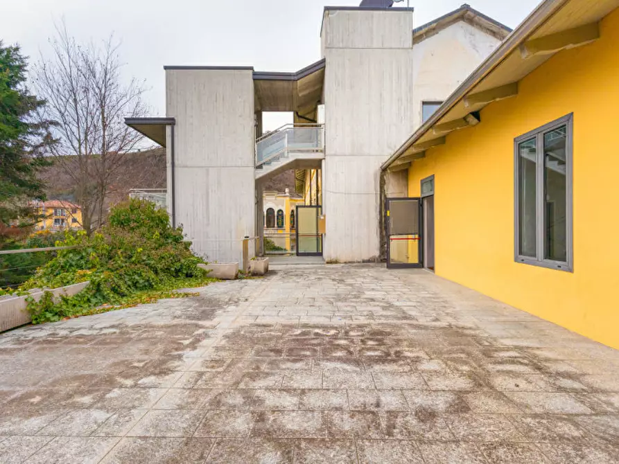 Immagine 70 di Hotel in vendita  in Corso Valsesia, 238 a Gattinara