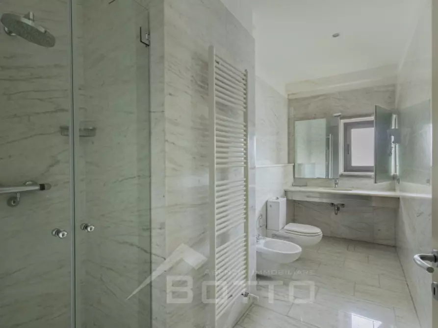 Immagine 87 di Hotel in vendita  in Corso Valsesia, 238 a Gattinara