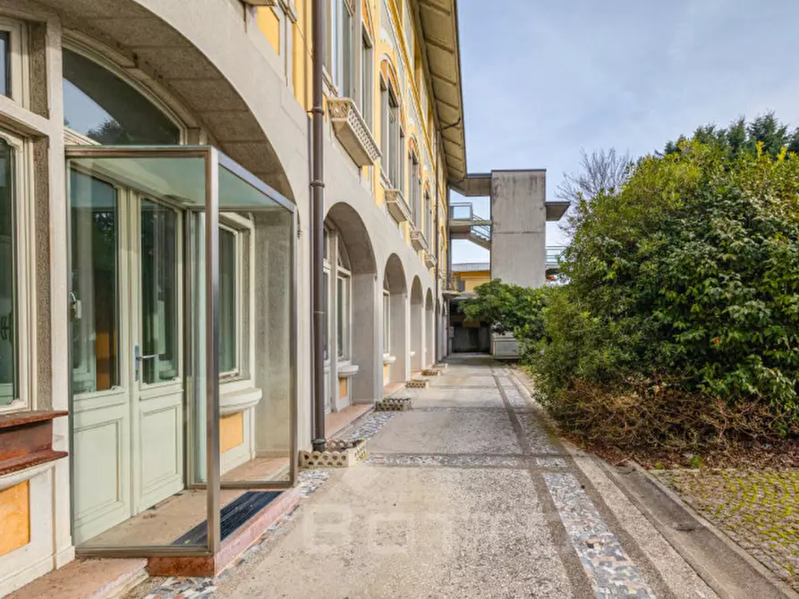 Immagine 125 di Hotel in vendita  in Corso Valsesia, 238 a Gattinara