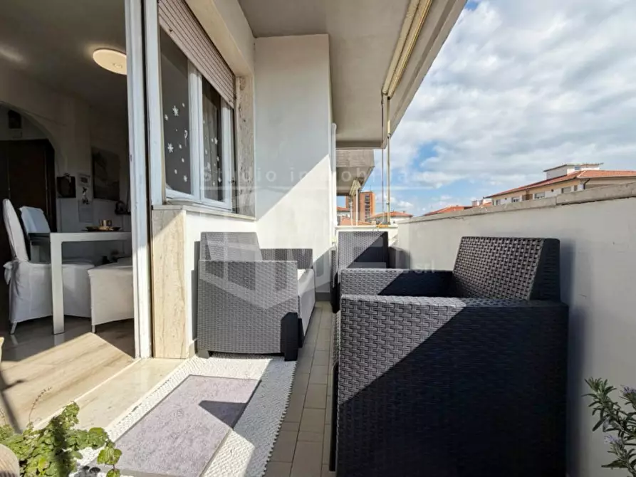 Immagine 14 di Appartamento in vendita  in via delle abetelle a Livorno