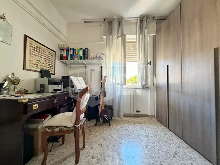 Immagine 21 di Appartamento in vendita  in via delle abetelle a Livorno
