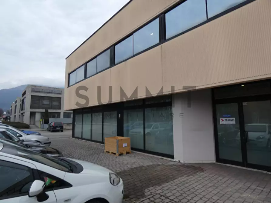 Immagine 1 di Ufficio in vendita  in Via lago di Trasimeno a Schio