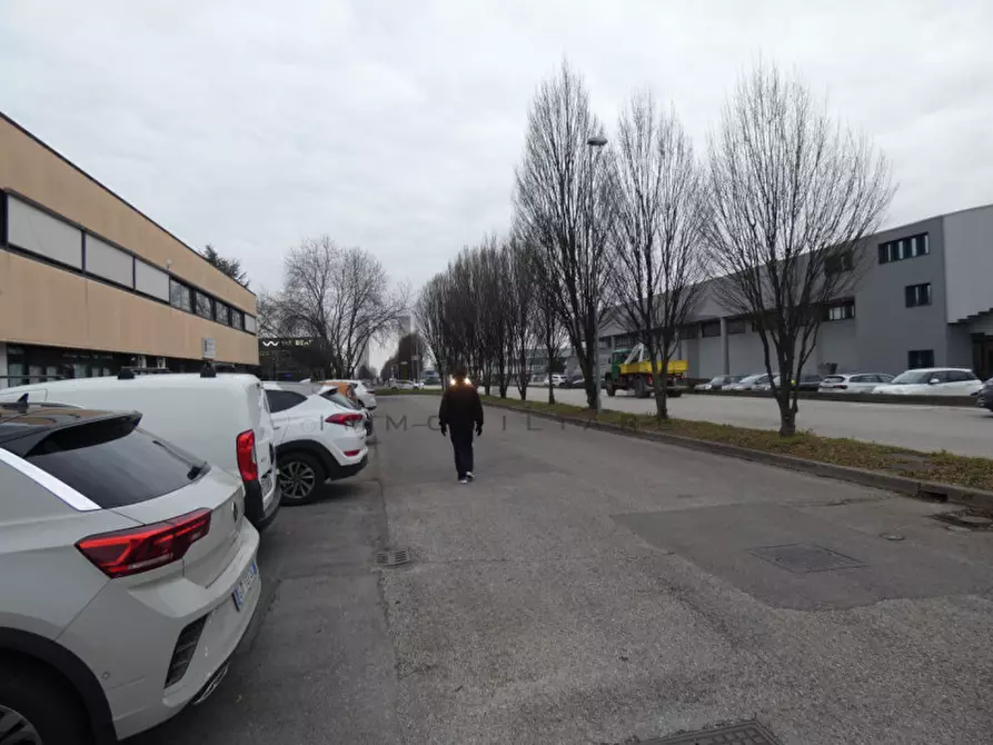 Immagine 12 di Ufficio in vendita  in Via lago di Trasimeno a Schio