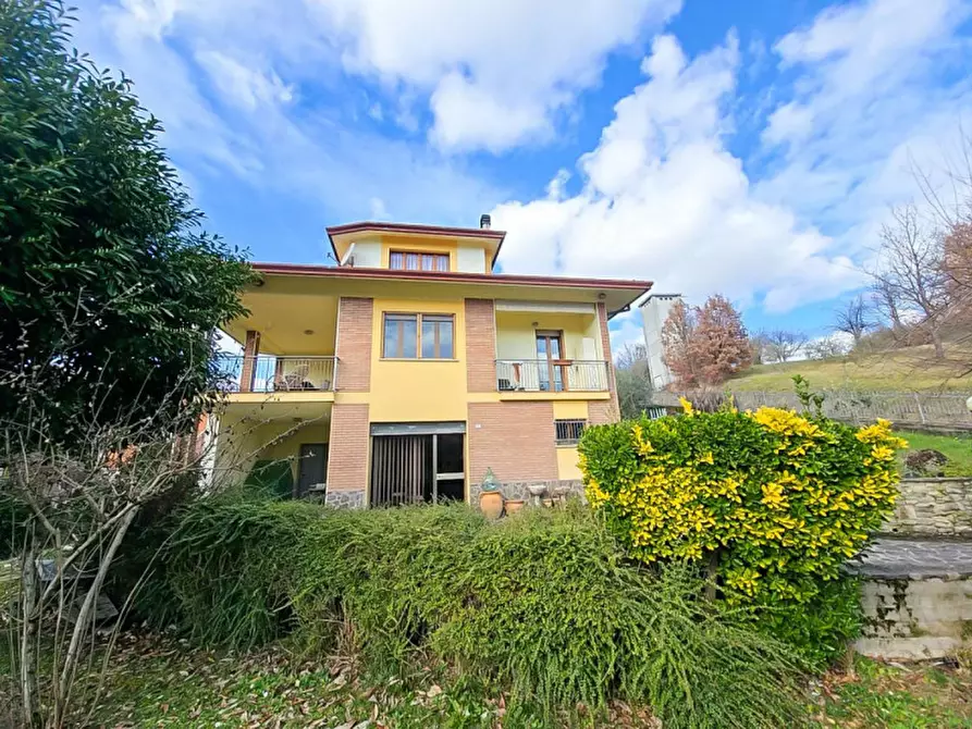 Immagine 2 di Casa indipendente in vendita  in Via Capitanato Sasso di Simone a Sestino