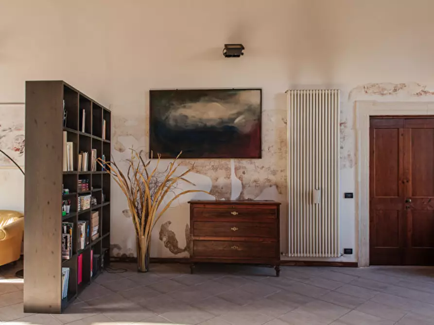 Immagine 3 di Laboratorio in vendita  in Strada dei Pizzolati a Vicenza