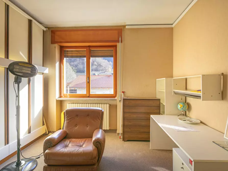 Immagine 13 di Casa bifamiliare in vendita  in Via Matteotti  21a a Quarona