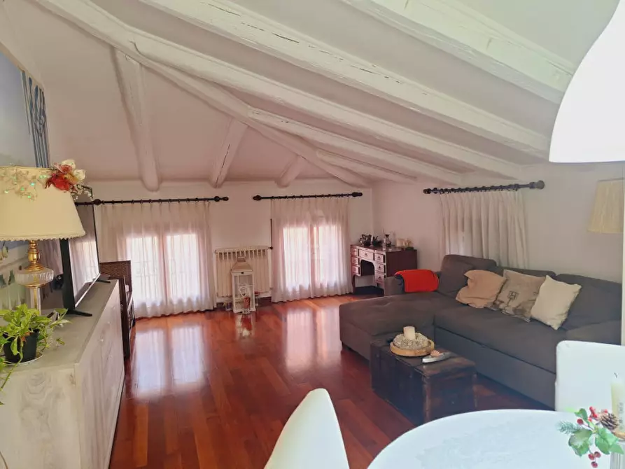 Immagine 2 di Appartamento in vendita  a Castelfranco Veneto