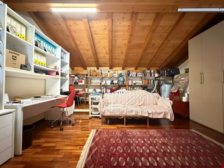 Immagine 13 di Casa trifamiliare in vendita  in via castellir a Oderzo