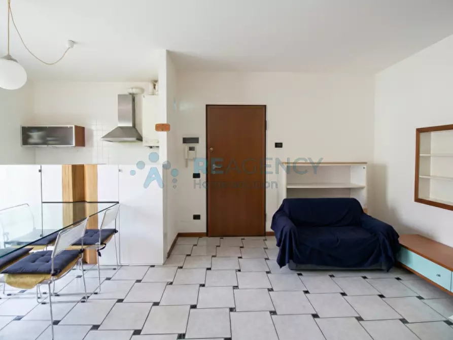 Immagine 2 di Appartamento in vendita  in Via A. Rosmini 10 a Schio