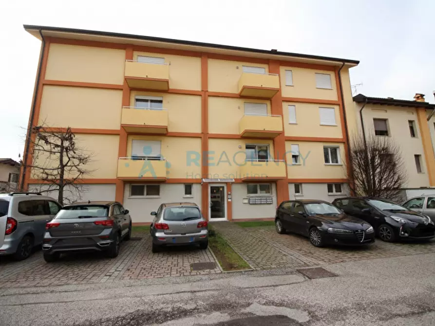 Immagine 12 di Appartamento in vendita  in Via A. Rosmini 10 a Schio