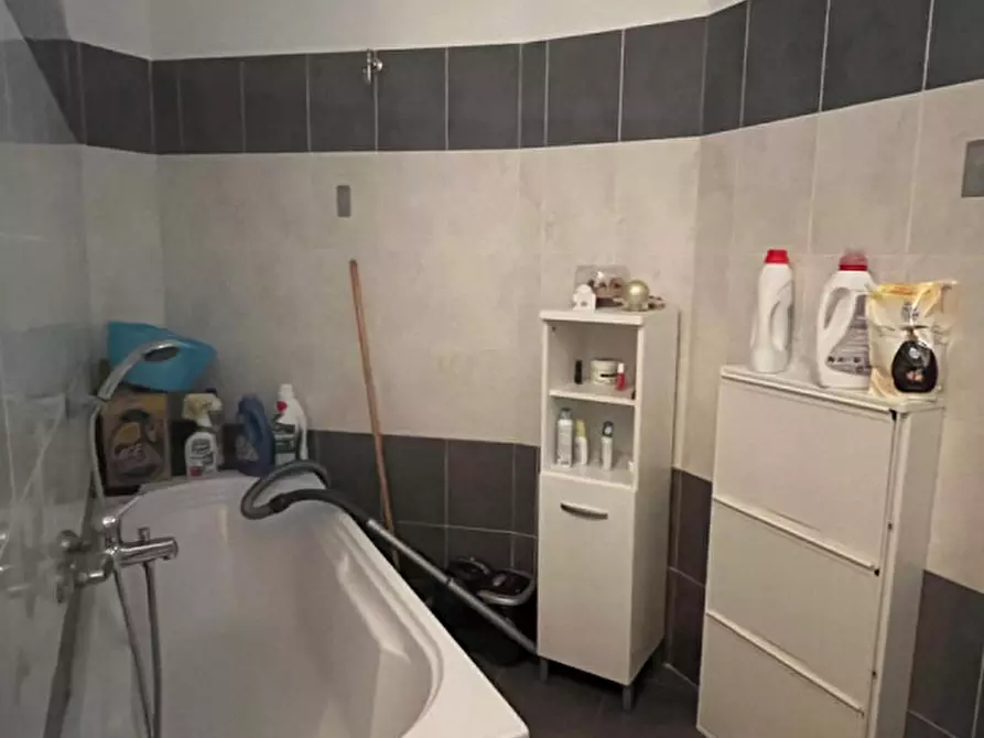 Immagine 8 di Appartamento in vendita  a Montepaone