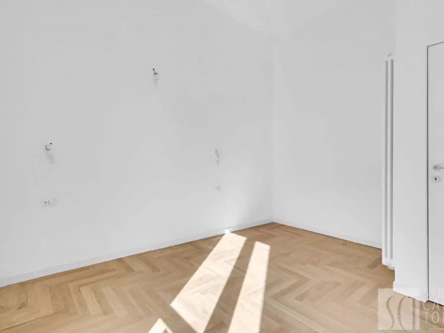 Immagine 11 di Appartamento in vendita  in Via Eugenio Villoresi a Milano