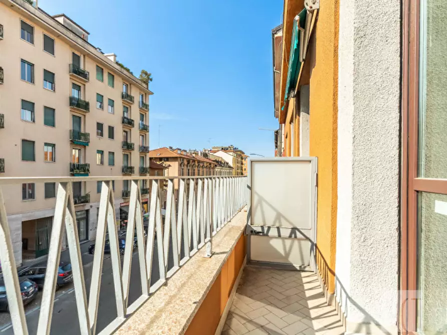 Immagine 14 di Appartamento in vendita  in Via Eugenio Villoresi a Milano