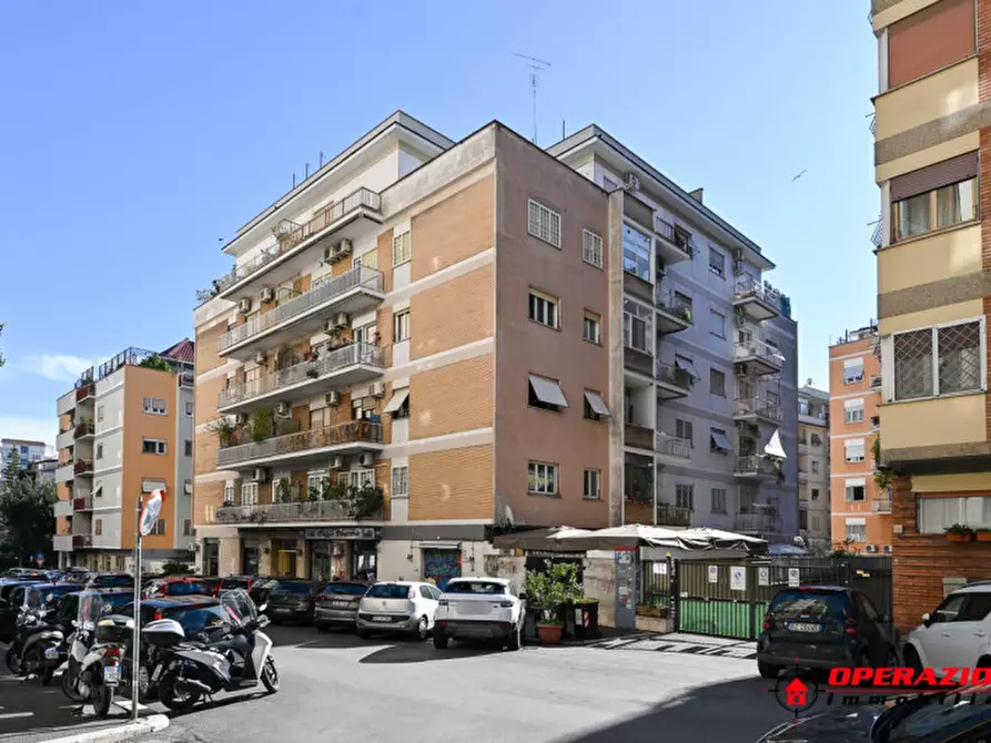 Immagine 28 di Appartamento in vendita  in Via Giovanni Filippo Ingrassia a Roma